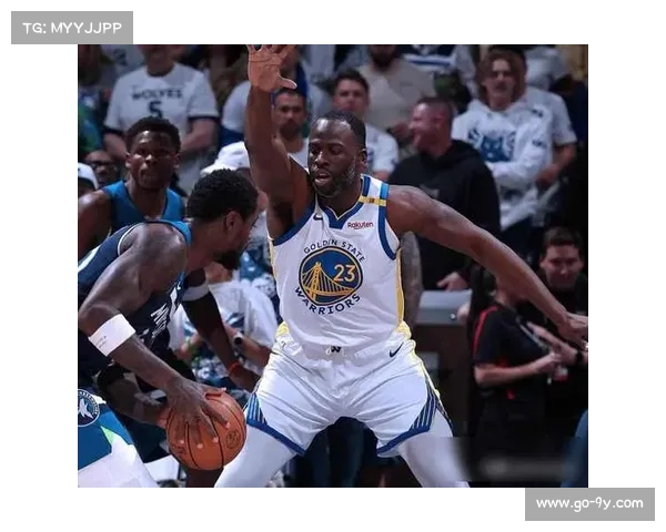 库里感冒加剧连续缺阵,勇士客场之旅面临阵容调整